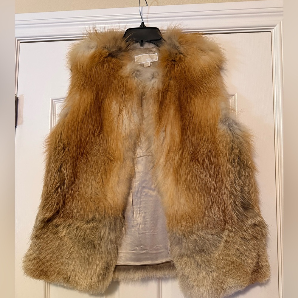 MICHAEL Michael Kors Faux Fur Vest in Brown and Tan